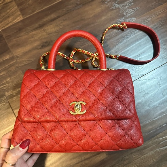 Chanel small coco red - Picture 2 of 4